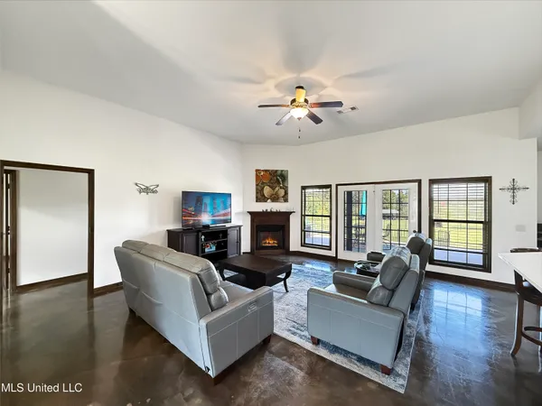 $479,900 | 186 Barker Road, Morton, MS 39117