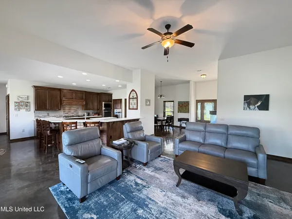 $479,900 | 186 Barker Road, Morton, MS 39117