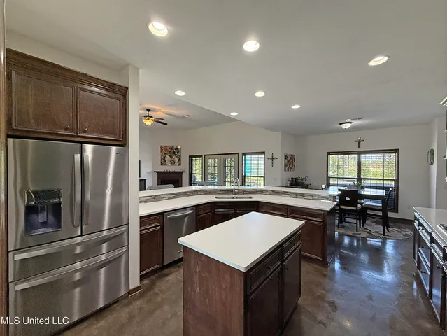 $495,000 | 186 Barker Road, Morton, MS 39117