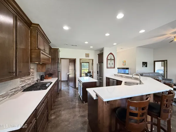 $479,900 | 186 Barker Road, Morton, MS 39117