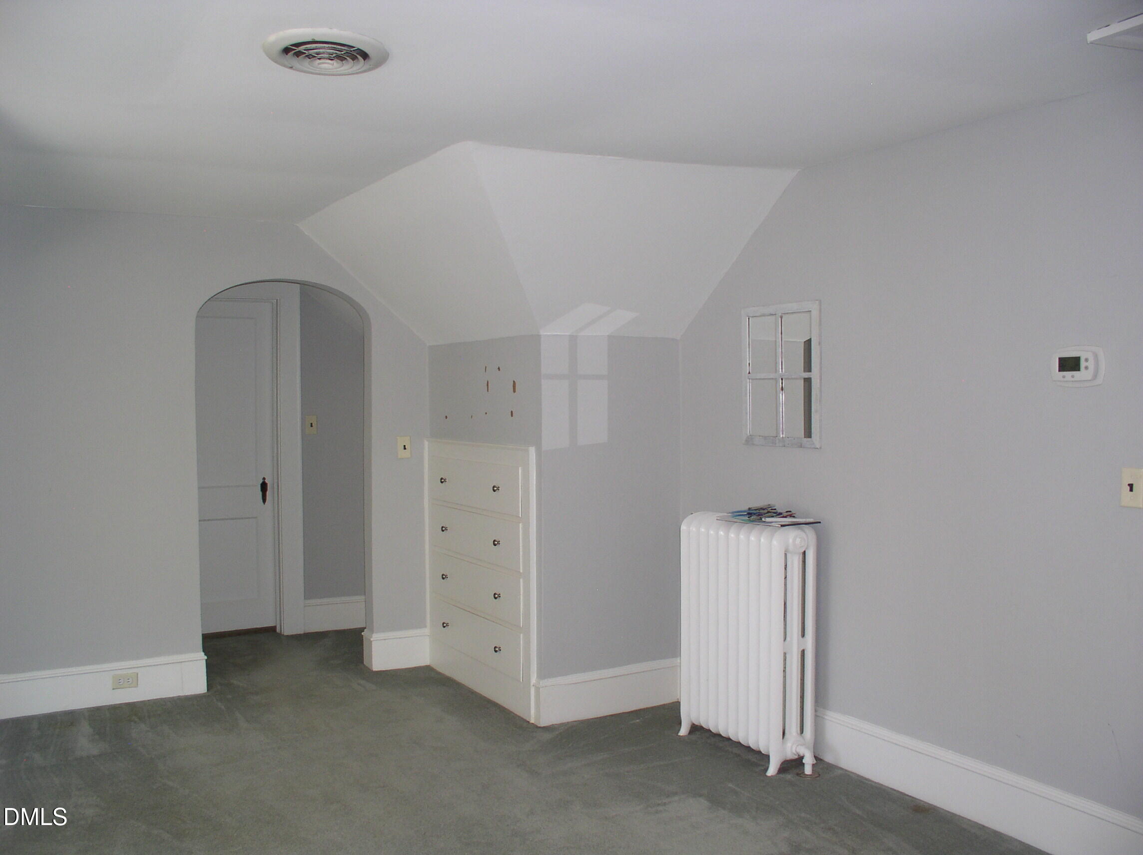 934 South Chestnut Street Henderson, NC 27536 - Photo 24 of 56 a view of an empty room