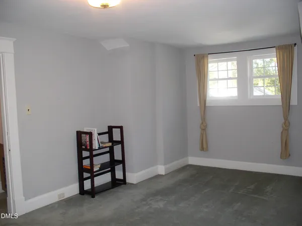 $375,000 | 934 South Chestnut Street, Henderson, NC 27536