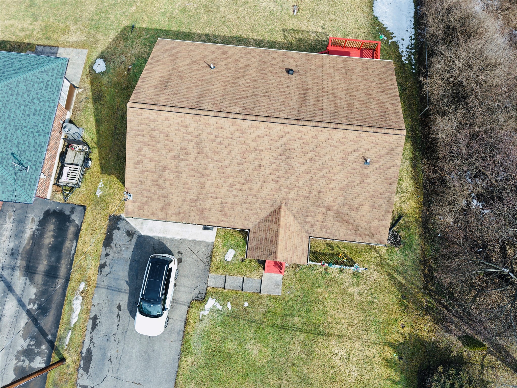 1314 Airport Road Binghamton, NY 13905 - Photo 4 of 42