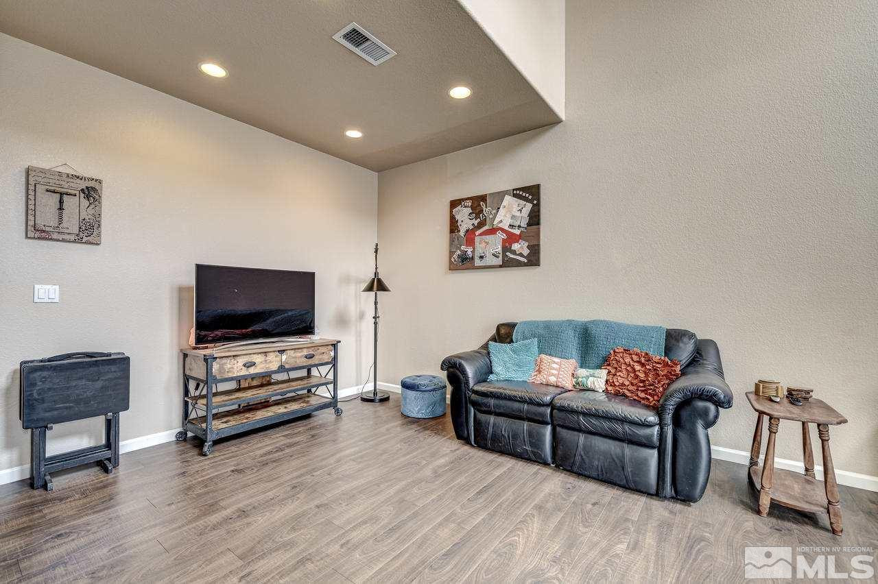 9237 Lone Wolf Circle Reno, NV 89506 - Photo 8 of 38 Photo 8