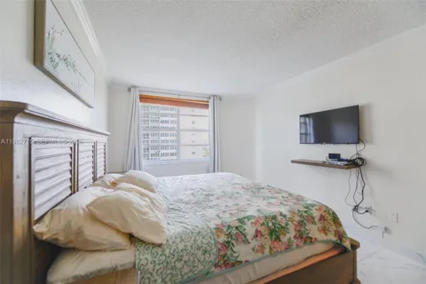 $369,000 | 1980 South Ocean Drive, Unit 7A, Hallandale Beach, FL 33009