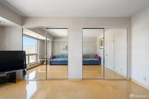 $1,750,000 | 1177 California Street, Unit 1210, San Francisco, CA 94108