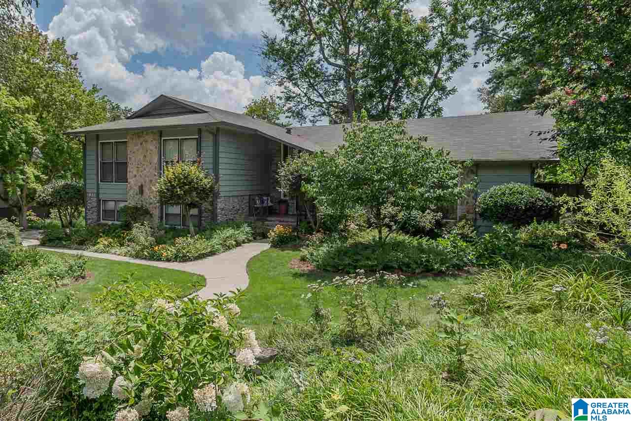 1717 Cedarwood Road Birmingham, AL 35216 - Photo 3 of 49