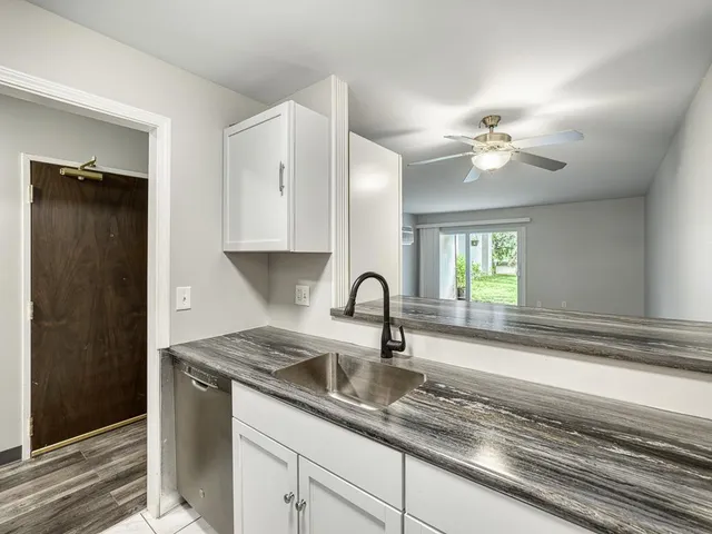 $100,000 | 12836 Nicollet Avenue, Unit 102, Burnsville, MN 55337