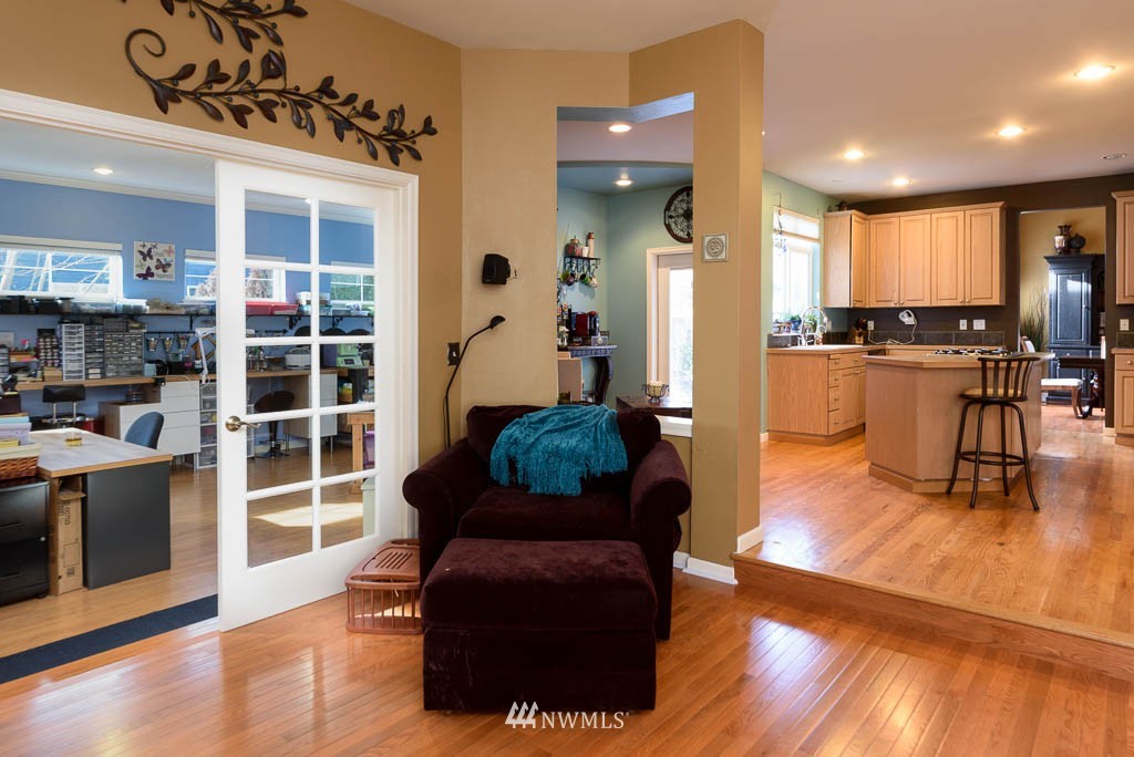 3216 175th Street Southeast Bothell, WA 98012 - Photo 9 of 25