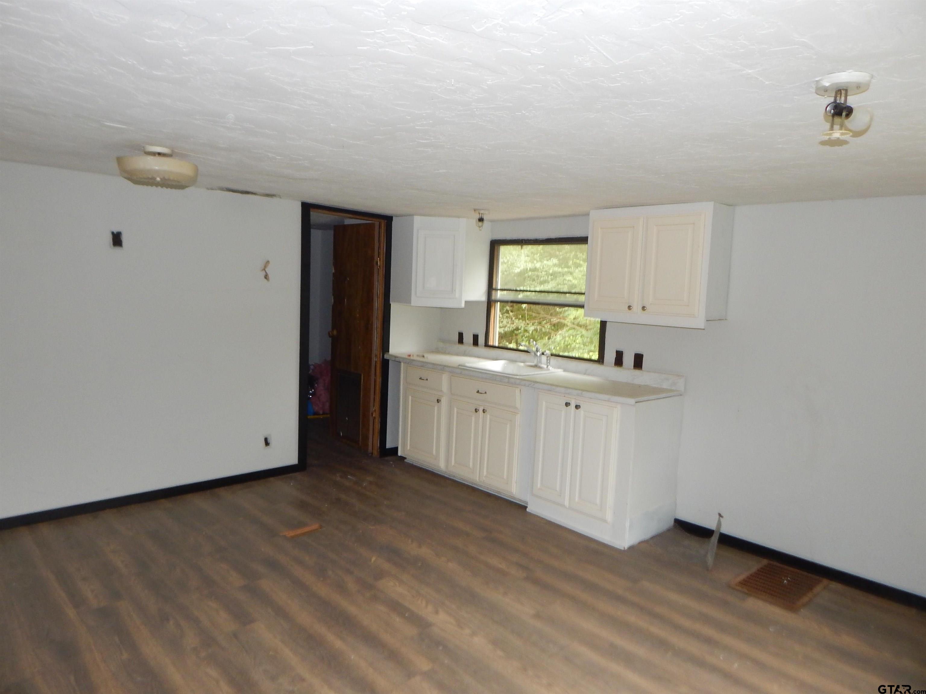 228 Gage Road Big Sandy, TX 75755 - Photo 6 of 13