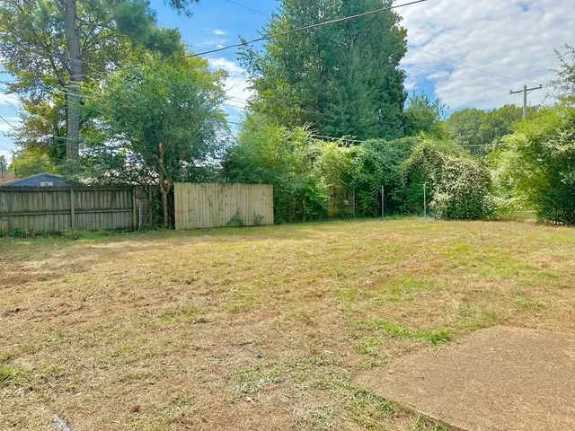 $1,500 | 4209 Camelot Avenue, Memphis, TN 38118