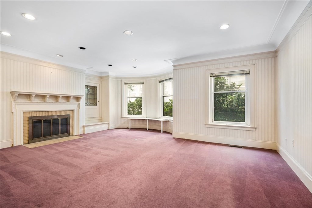 34 Elm Street Worcester, MA 01609 - Photo 13 of 42