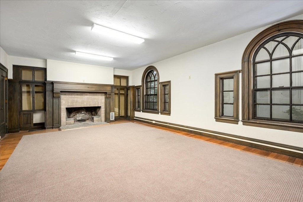 34 Elm Street Worcester, MA 01609 - Photo 19 of 42