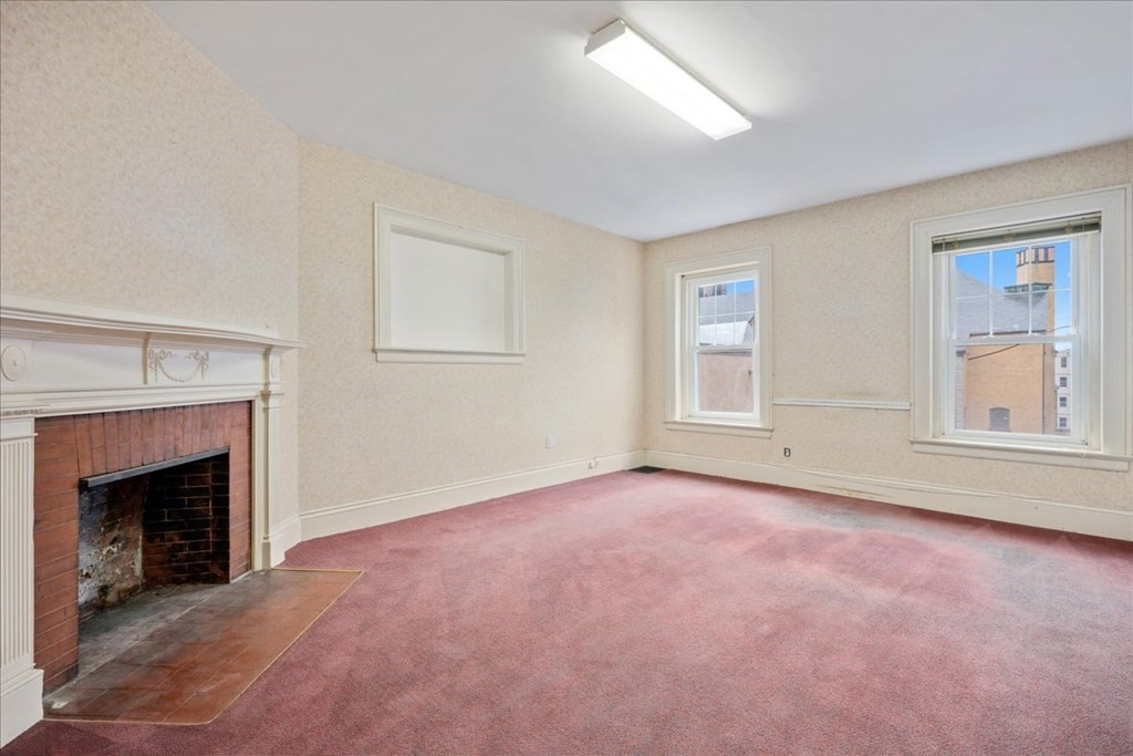 34 Elm Street Worcester, MA 01609 - Photo 21 of 42