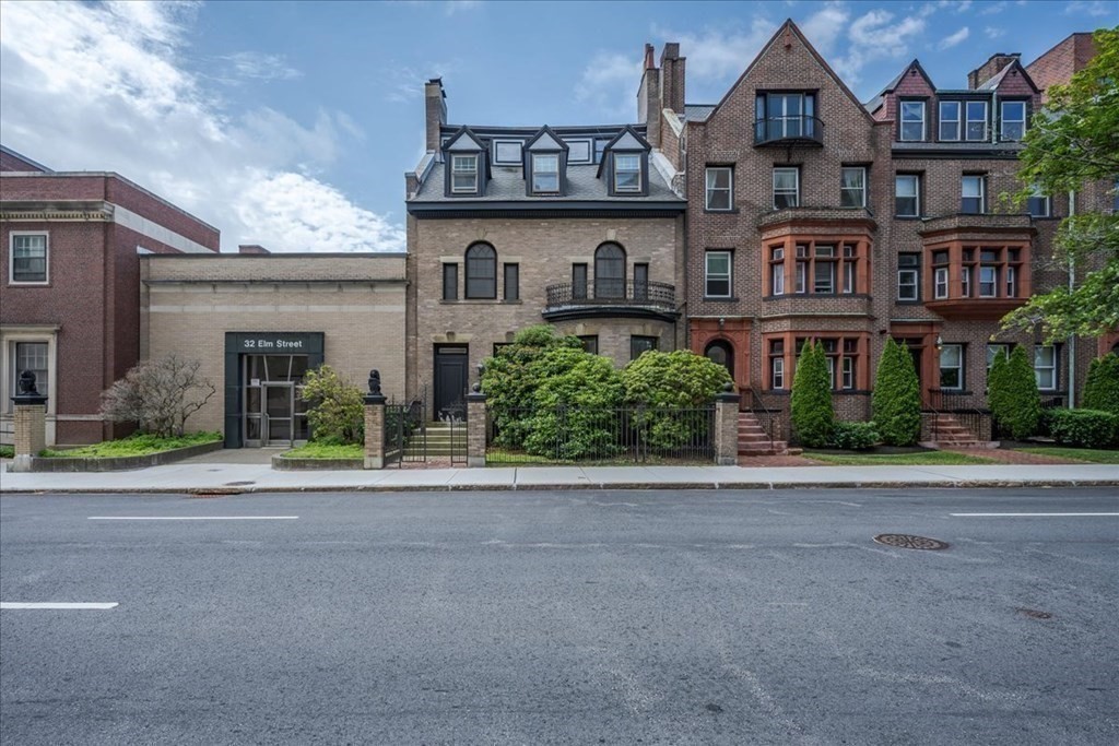 34 Elm Street Worcester, MA 01609 - Photo 38 of 42