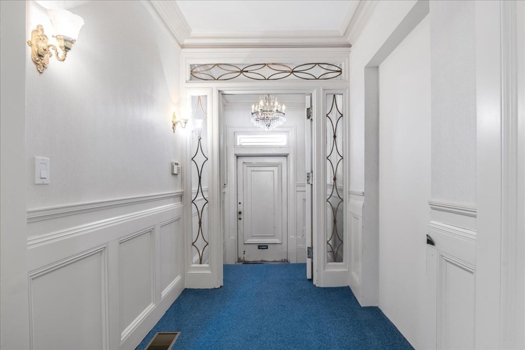 34 Elm Street Worcester, MA 01609 - Photo 5 of 42