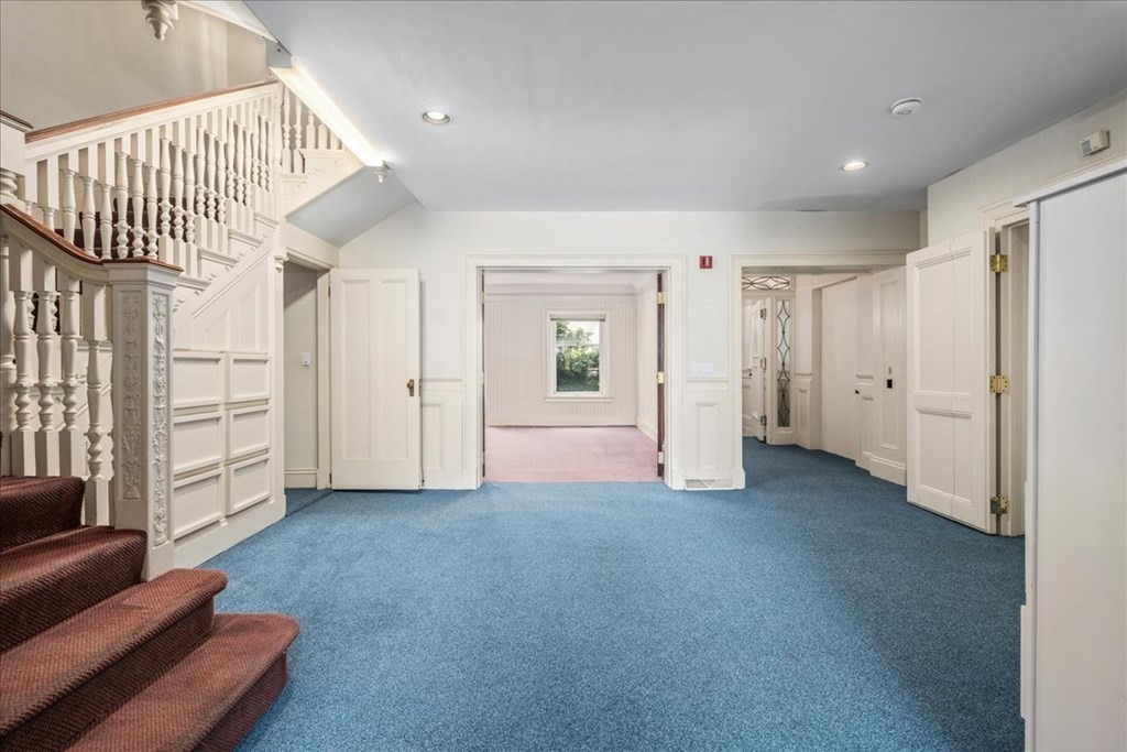 34 Elm Street Worcester, MA 01609 - Photo 6 of 42