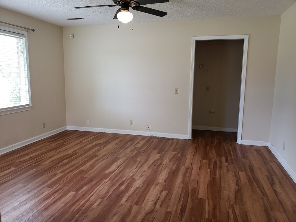 5050 Queen Chapel Road Dalzell, SC 29040 - Photo 11 of 11