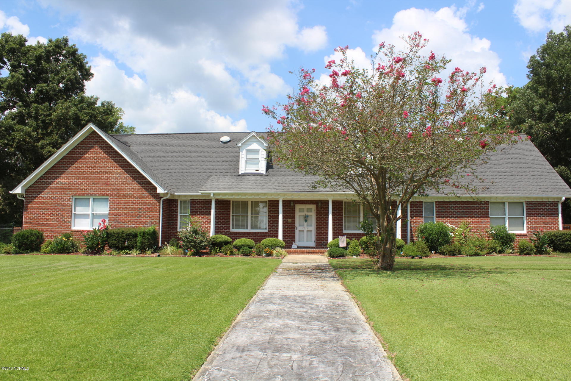 2718 Hodges Road Kinston, NC 28504 - Photo 1 of 21 2718 Hodges