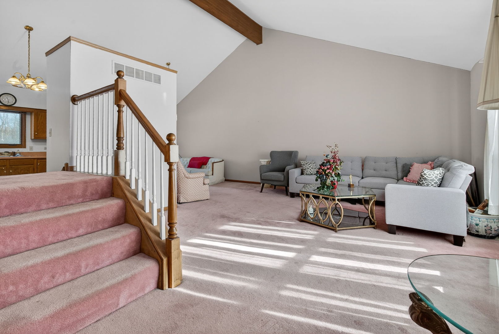 4448 Maple Avenue Matteson, IL 60443 - Photo 5 of 26 a view of entryway and hall