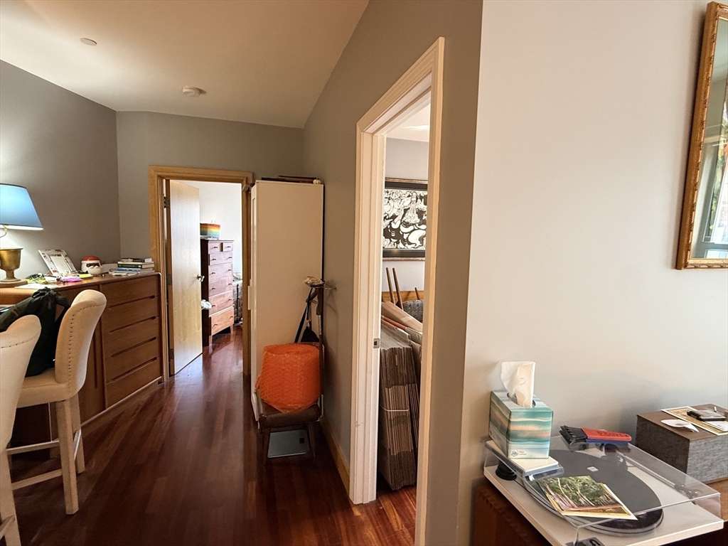 42 Beach Street, Unit 8B Boston, MA 02111 - Photo 15 of 28