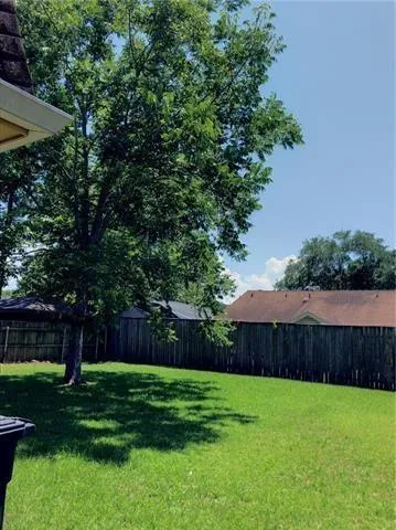 $1,400 | 1620 Hickory Avenue, Unit C, Harahan, LA 70123