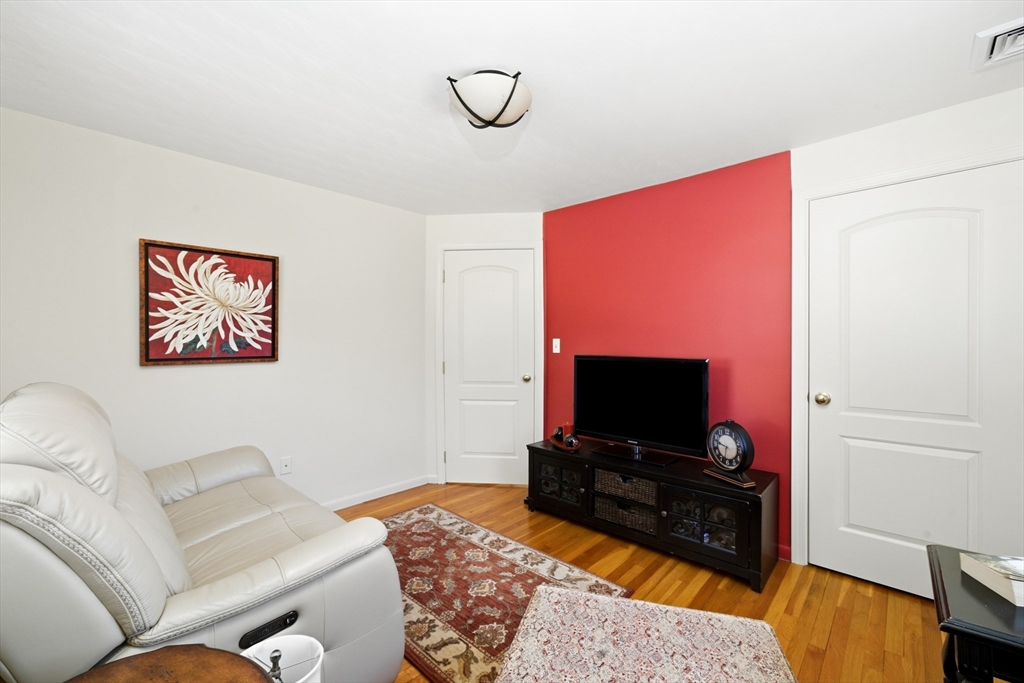 12 Elwern Road Arlington, MA 02474 - Photo 29 of 41