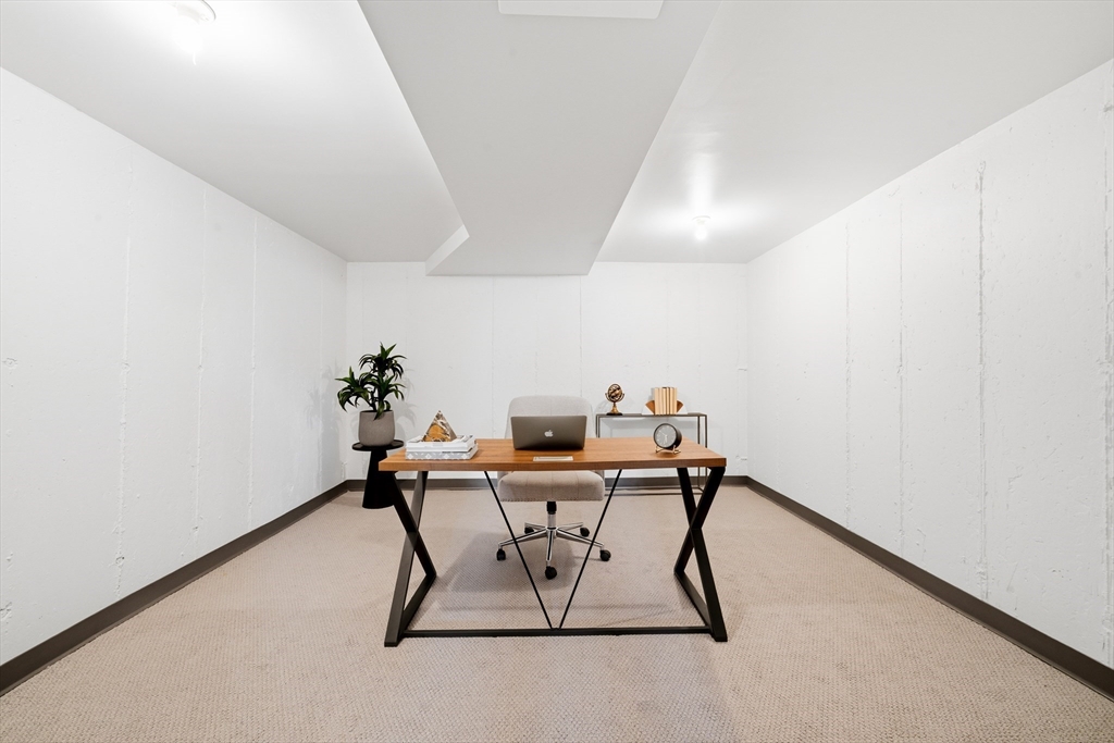 12 Elwern Road Arlington, MA 02474 - Photo 34 of 41