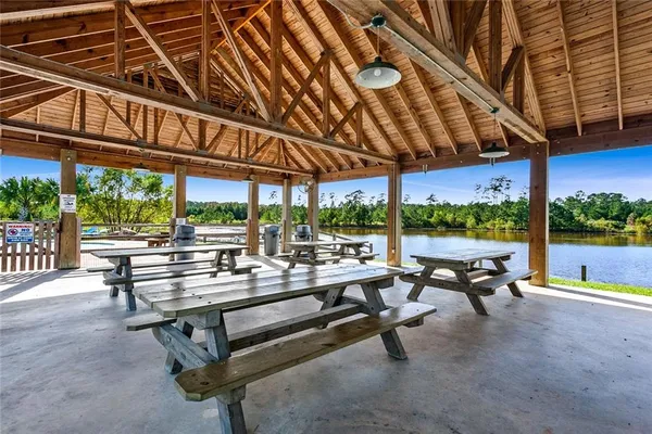 $1,095,000 | 1000 Wild Magnolia Court, Madisonville, LA 70447