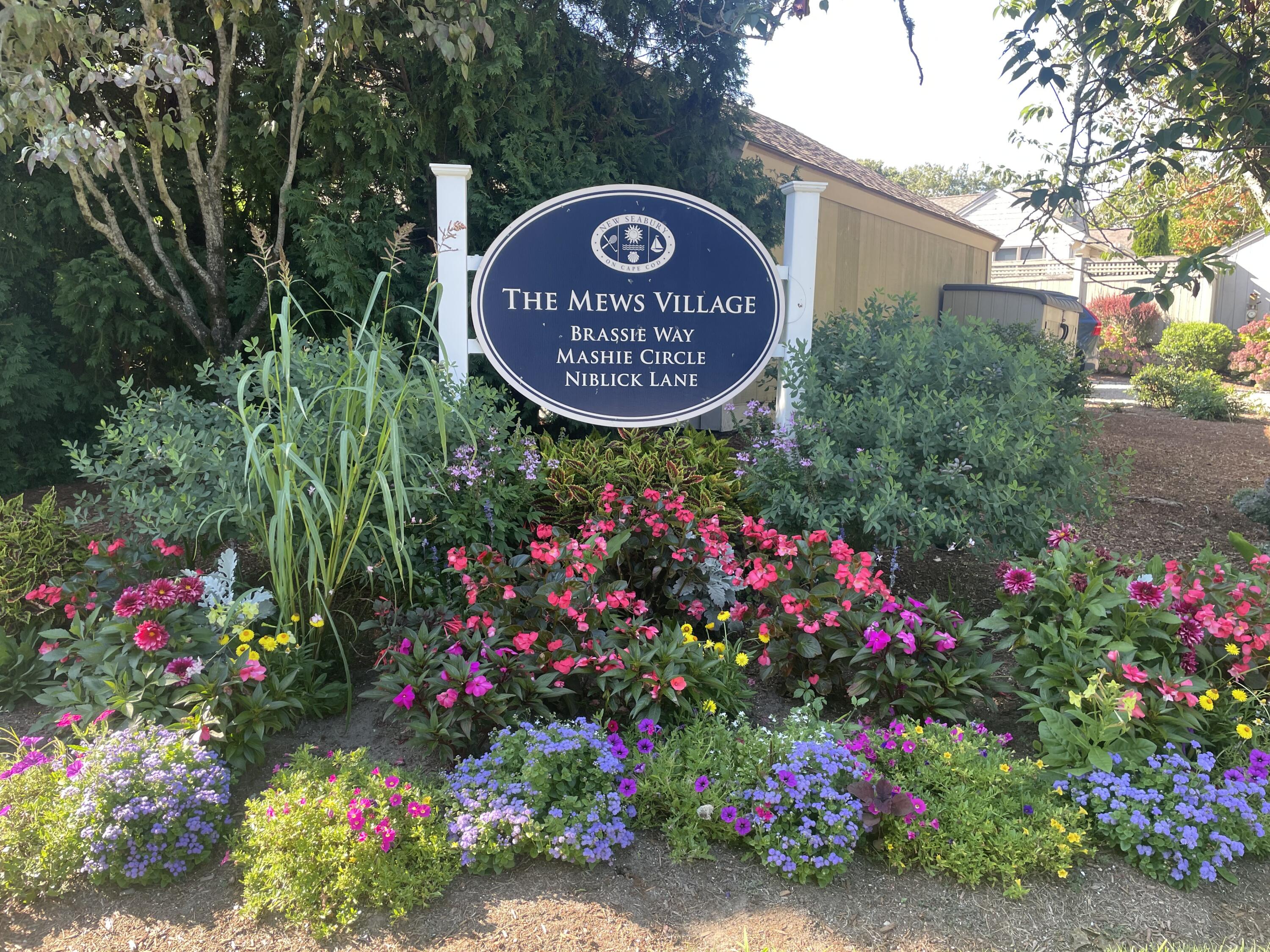 66 Mashie Circle Mashpee, MA 02649 - Photo 2 of 39 IMG_4466