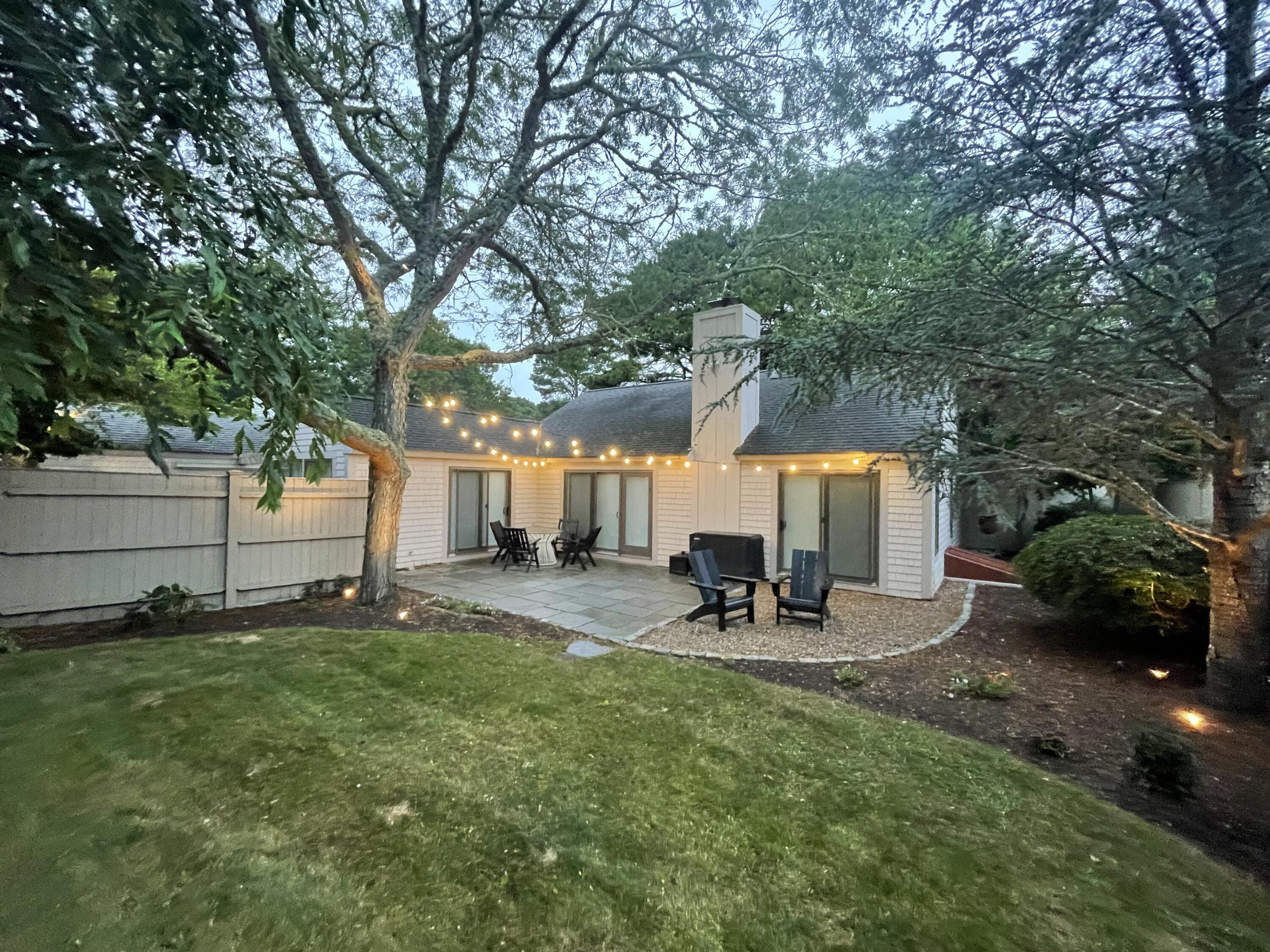 66 Mashie Circle Mashpee, MA 02649 - Photo 4 of 39 IMG_4446 2