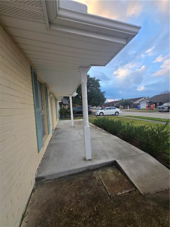 5213 Eden Roc Drive Marrero, LA 70072 - Photo 2 of 31