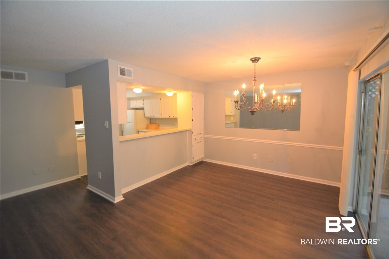 6701 Dickens Ferry Road, Unit 52 Mobile, AL 36608 - Photo 11 of 31