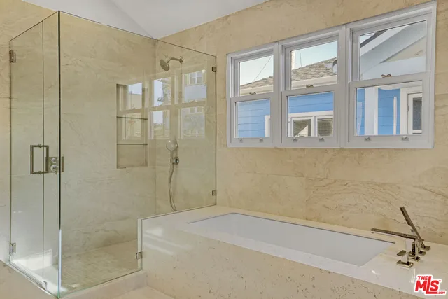 $3,950,000 | 24 Dudley Avenue, Venice, CA 90291