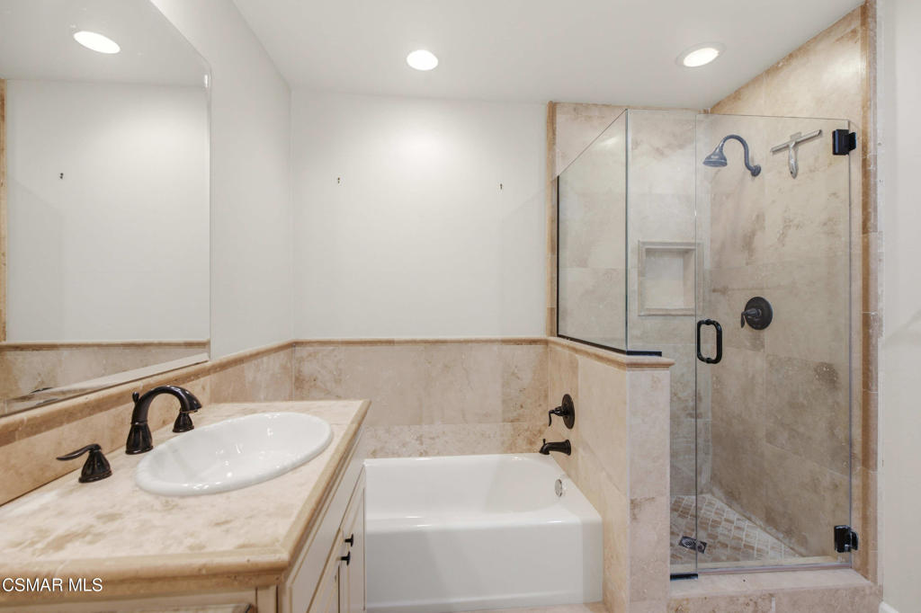 2720 Goldfield Place Simi Valley, CA 93063 - Photo 25 of 37