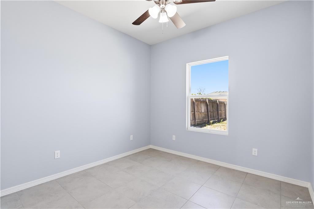 435 Serg Loop Alamo, TX 78516 - Photo 9 of 25