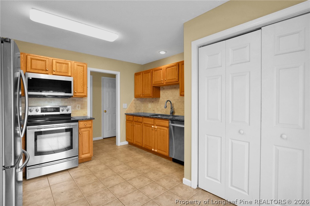 75 Countess Court Cameron, NC 28326 - Photo 11 of 32