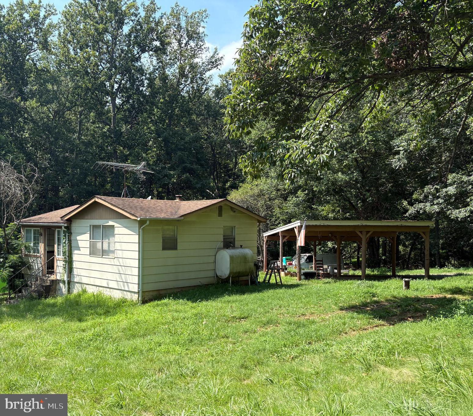 6040 Coon Tree Road The Plains, VA 20198 - Photo 3 of 4 Gallery Image 3