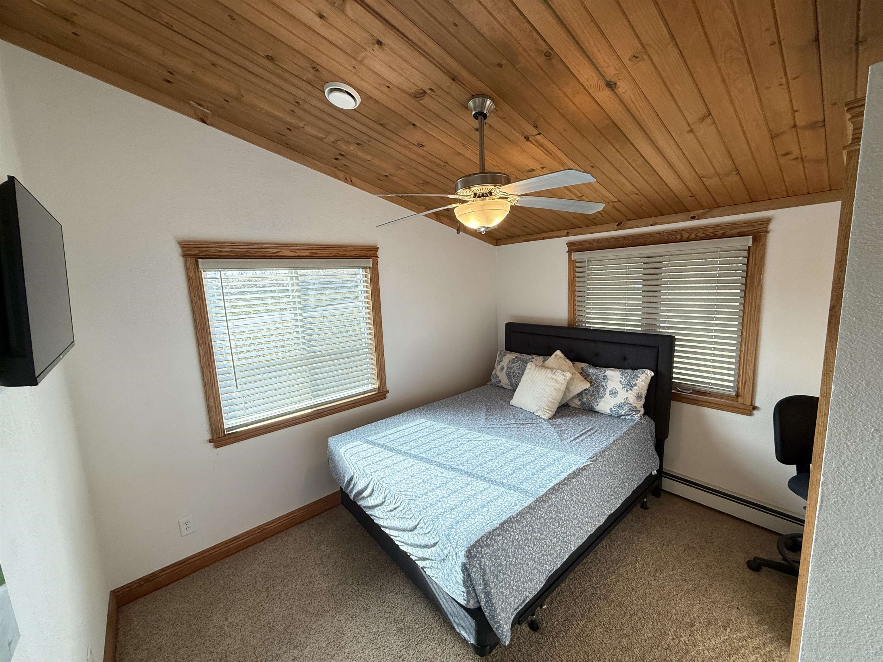 12750 West Cross Road Galena, IL 61036 - Photo 11 of 22