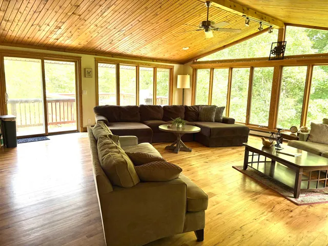 $399,000 | 12750 West Cross Road, Galena, IL 61036