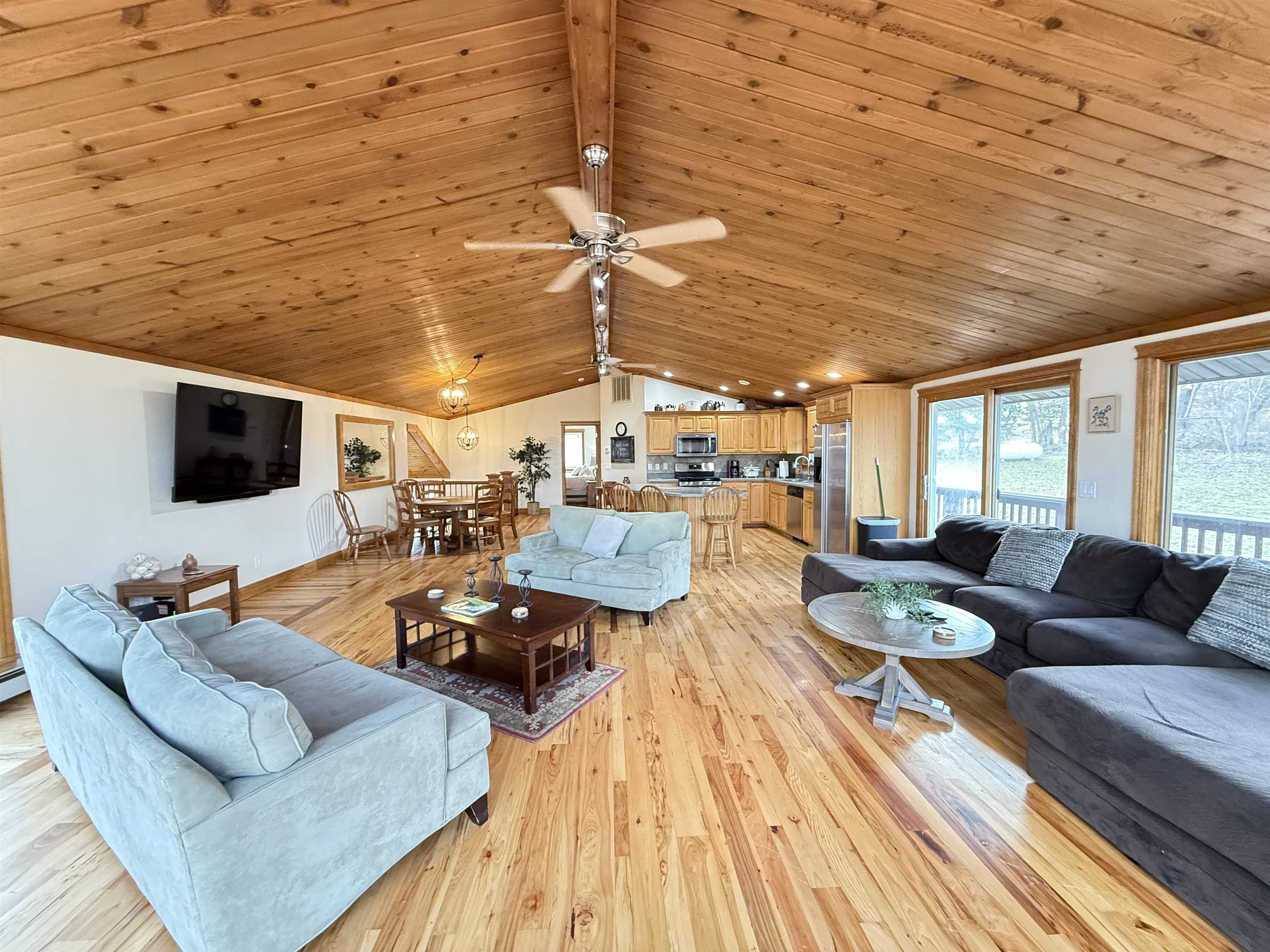 12750 West Cross Road Galena, IL 61036 - Photo 8 of 22 Gallery Image 8
