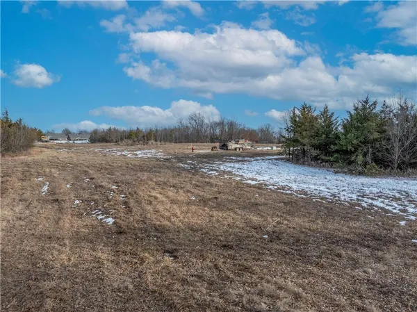$130,000 | Lot 9 Southwest 11th Road, Warrensburg, MO 64093