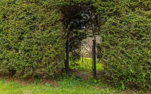 $845,000 | 26 Old North Main Street, Walpole, NH 03608