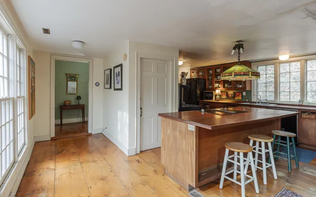 $845,000 | 26 Old North Main Street, Walpole, NH 03608