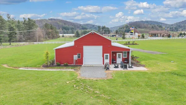 $559,950 | 9651 Bent Mountain Road, Bent Mountain, VA 24059