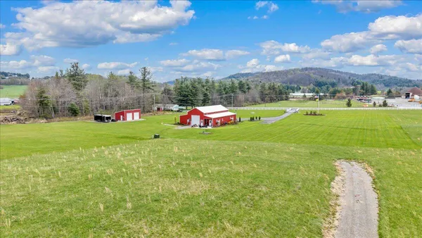 $559,950 | 9651 Bent Mountain Road, Bent Mountain, VA 24059