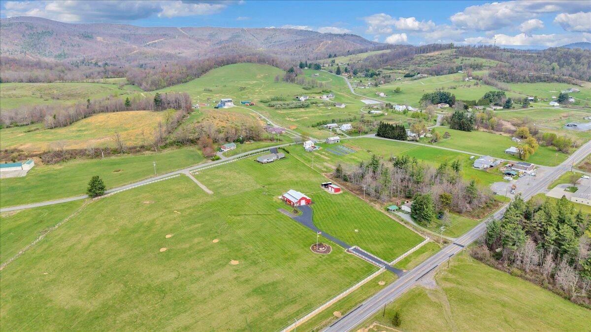 9651 Bent Mountain Road Bent Mountain, VA 24059 - Photo 59 of 71 59-DJI_20260413115030_0018_D