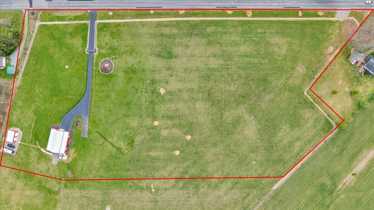 9651 Bent Mountain Road Bent Mountain, VA 24059 - Photo 68 of 71 68-DJI_20260413114604_0012_D