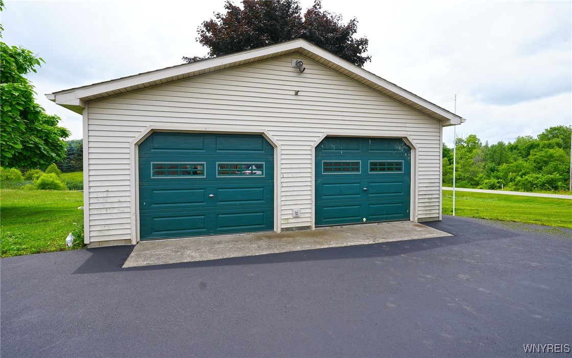 11143 Chaddock Road Alexander, NY 14005 - Photo 32 of 42