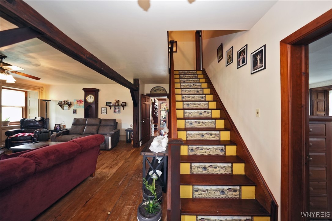 11143 Chaddock Road Alexander, NY 14005 - Photo 5 of 42